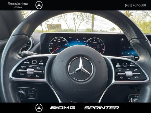 Certified 2023 Mercedes-Benz GLA 250 image 29