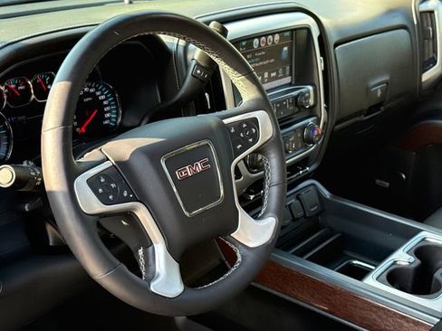 Used 2018 GMC Sierra 1500 SLT w/ Texas SLT Premium Package AWD/4WD image 17