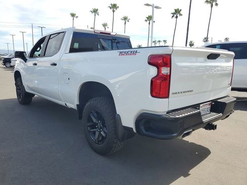 Used 2020 Chevrolet Silverado 1500 LT Trail Boss image 3