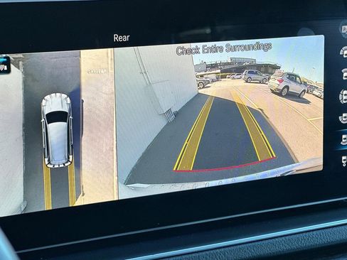 Used 2022 Mercedes-Benz GLS 450 4MATIC image 26