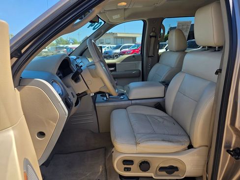 Used 2004 Ford F150 Lariat AWD/4WD image 4