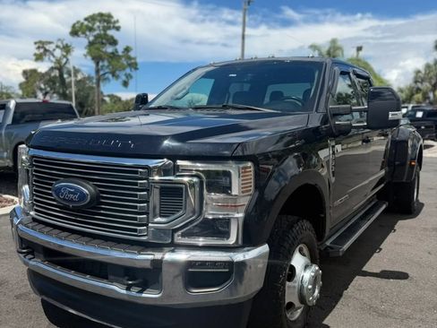 Used 2021 Ford F350 Lariat w/ Lariat Ultimate Package AWD/4WD image 1