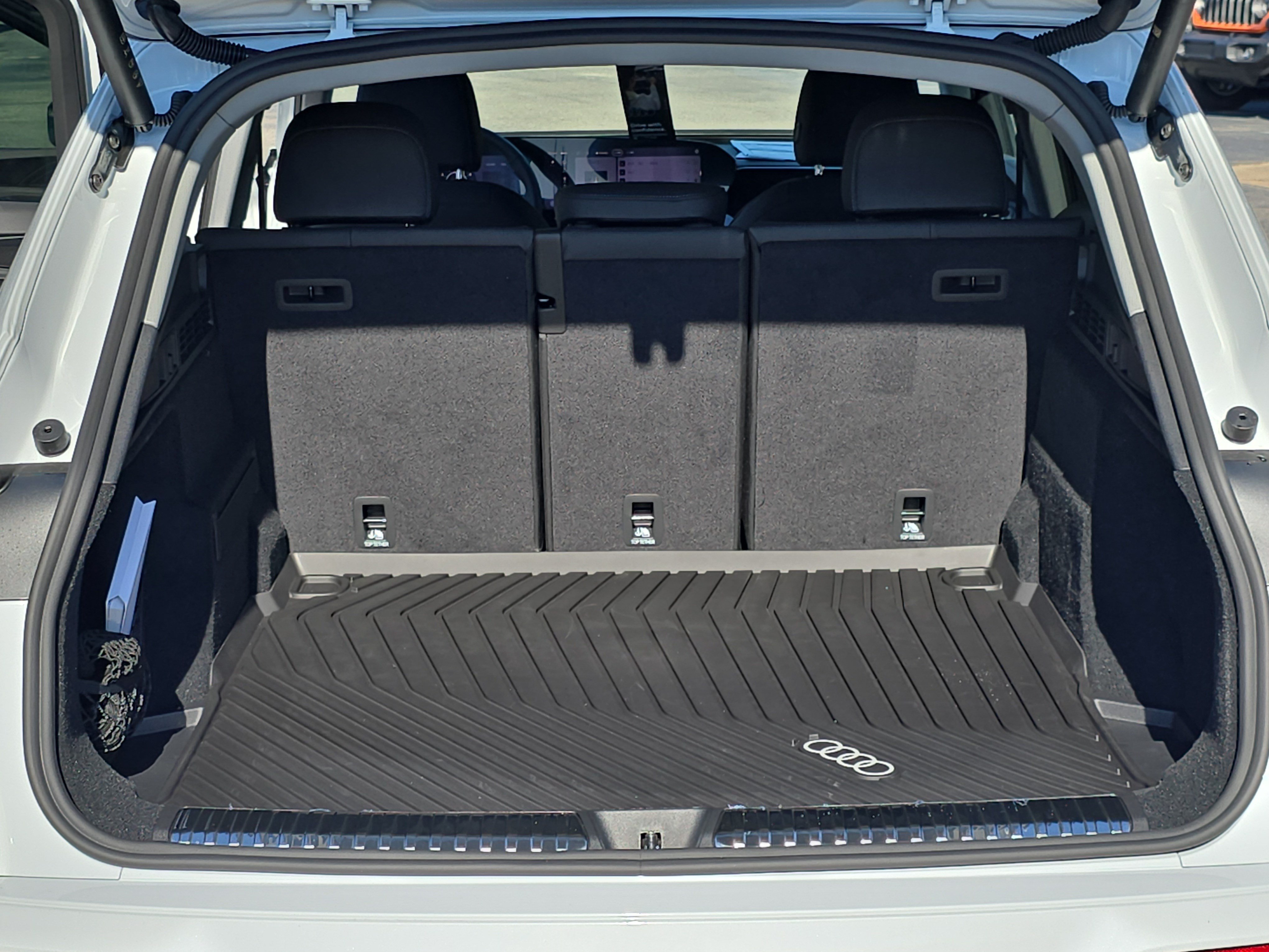 New 2026 Audi Q5 Premium AWD/4WD image 12
