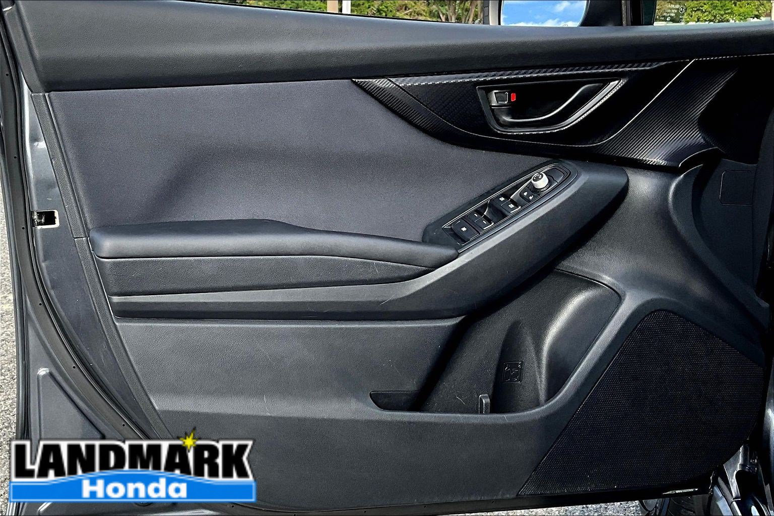 Used 2021 Subaru Crosstrek 2.0i Premium AWD/4WD image 17