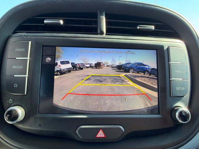 Certified 2025 Kia Soul LX w/ LX Technology Package FWD image 16