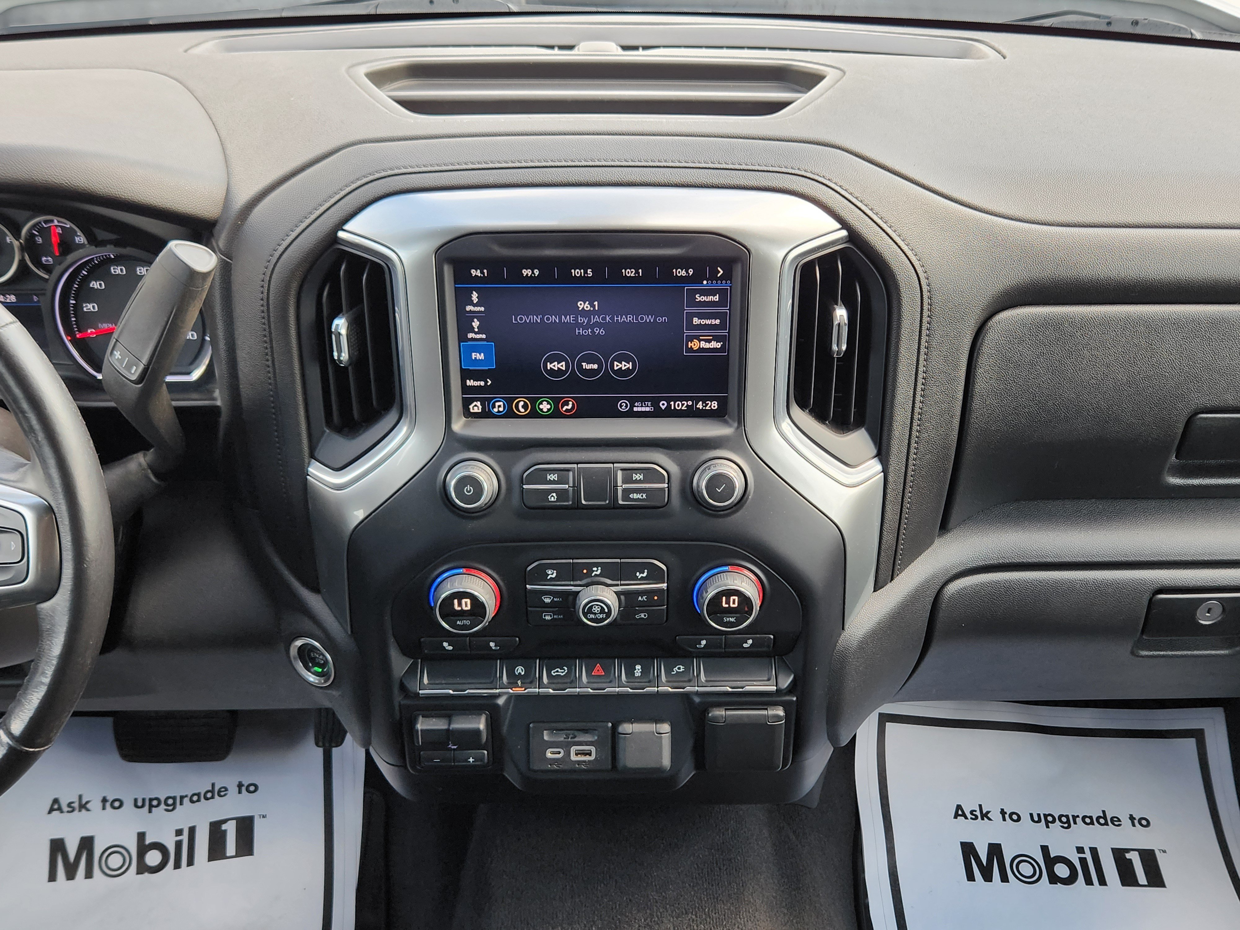 Used 2020 Chevrolet Silverado 1500 LT w/ All-Star Edition AWD/4WD image 18