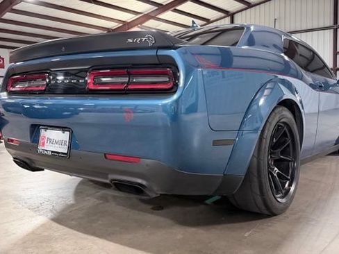 Used 2021 Dodge Challenger SRT Hellcat Redeye RWD image 5