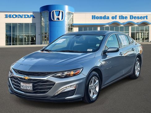 Used 2024 Chevrolet Malibu LT image 3