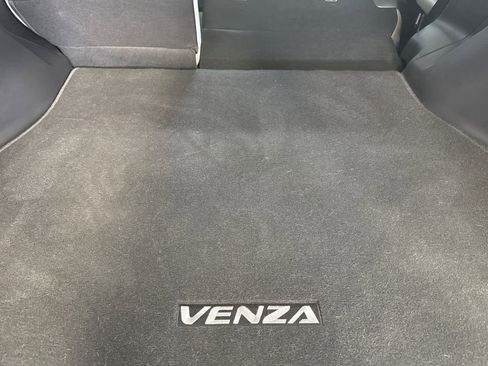 Used 2022 Toyota Venza Limited AWD/4WD image 15