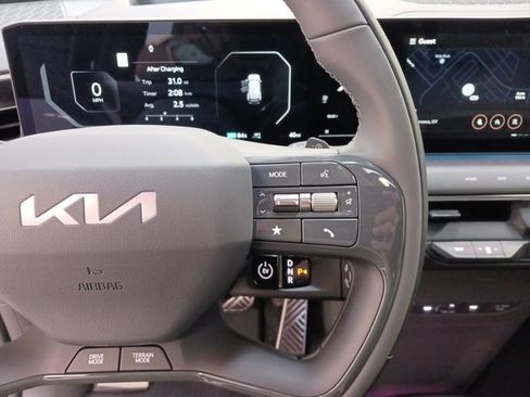 New 2026 Kia EV9 GT-Line AWD/4WD image 17
