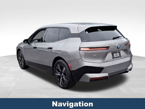 Used 2024 BMW iX xDrive50 w/ Premium Package image 5