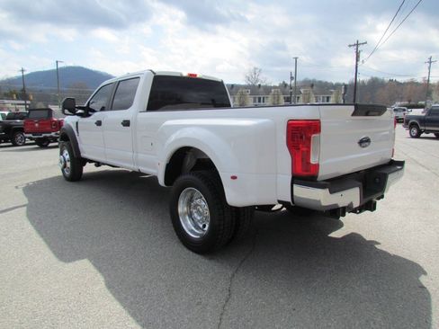 Used 2018 Ford F450 XL w/ XL Value Package AWD/4WD image 5