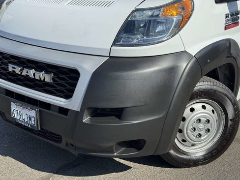 Used 2022 RAM ProMaster 2500 FWD image 3