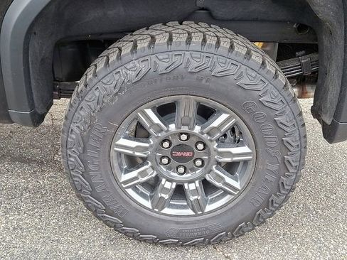 New 2026 GMC Sierra 1500 AT4X image 5