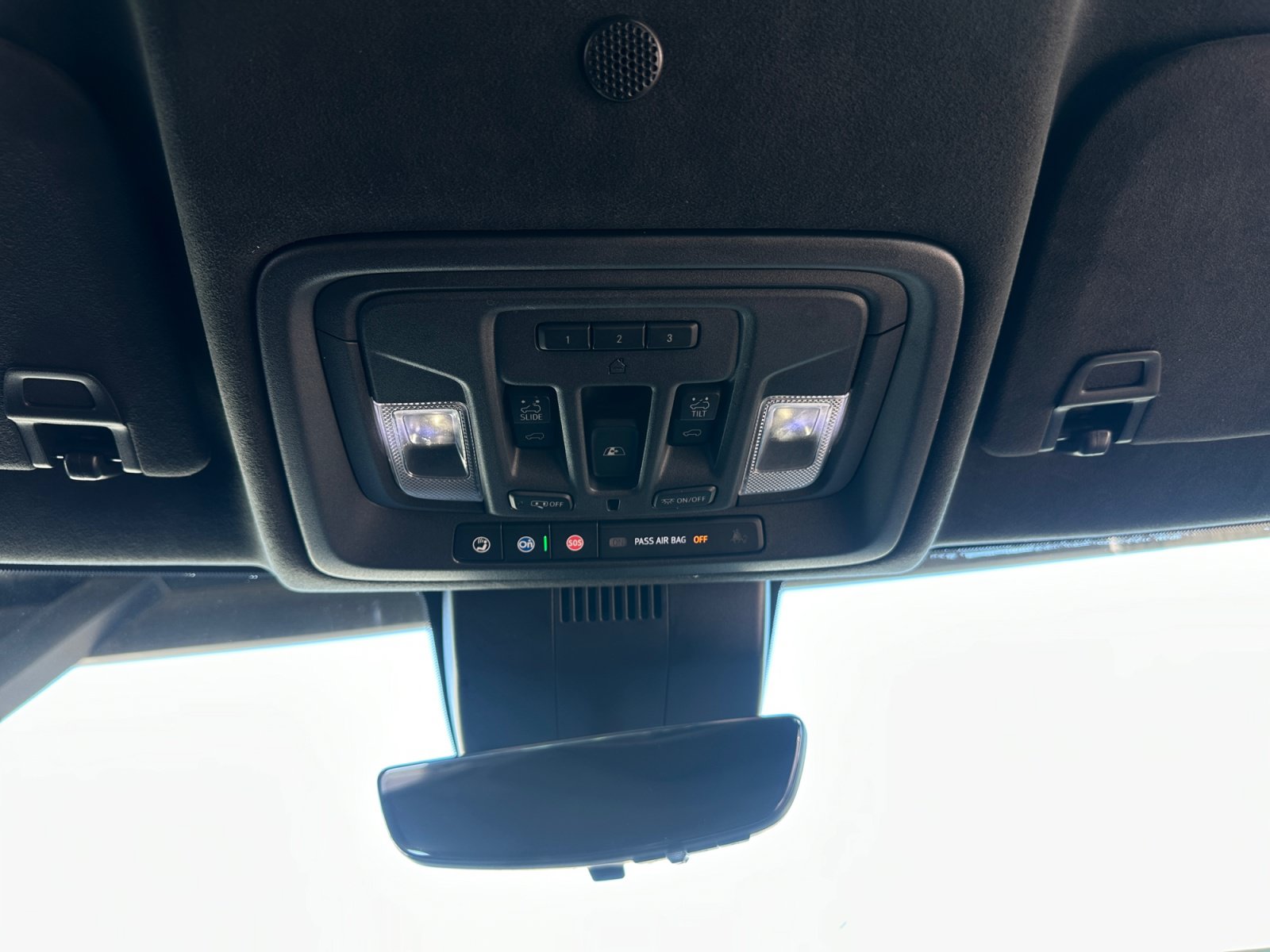 Used 2023 GMC Sierra 1500 AT4X AWD/4WD image 26