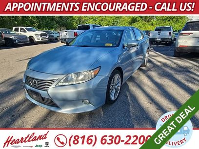 Used 2013 Lexus ES 350 w/ Luxury Pkg