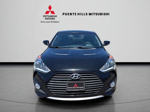 Used 2014 Hyundai Veloster Turbo FWD image 2