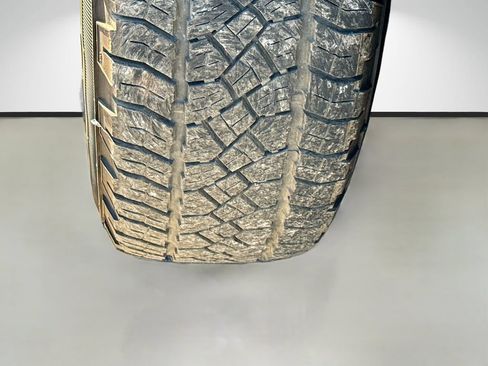 Used 2021 GMC Sierra 1500 SLE w/ X31 Off-Road Package AWD/4WD image 40