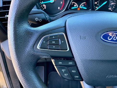 Used 2017 Ford Escape S image 23