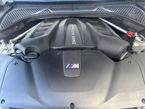 Used 2017 BMW X6 M image 11