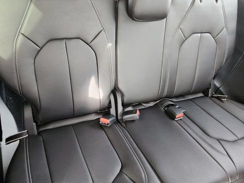 New 2026 Chrysler Pacifica Select FWD image 14