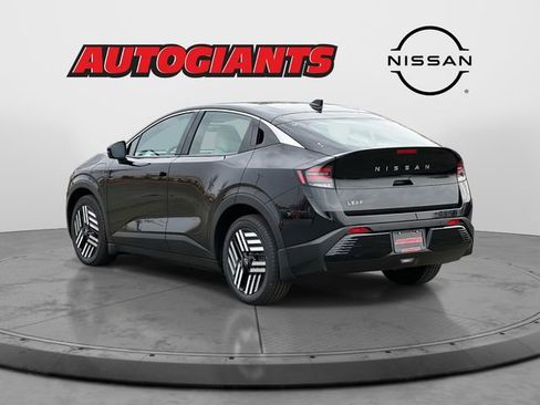 New 2026 Nissan Leaf SV+ image 2