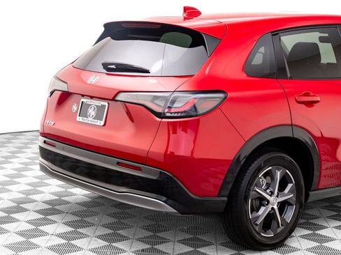 Certified 2024 Honda HR-V EX-L image 34