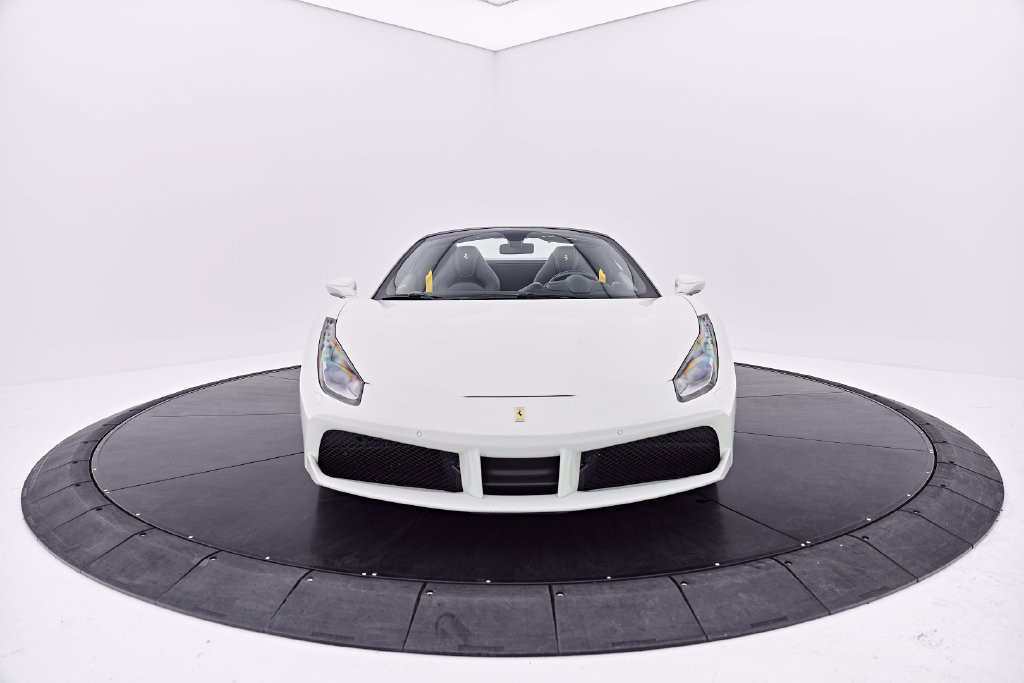 Used 2019 Ferrari 488 Spider RWD image 20