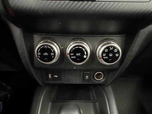 Used 2025 Mitsubishi Outlander Sport ES AWD/4WD image 25