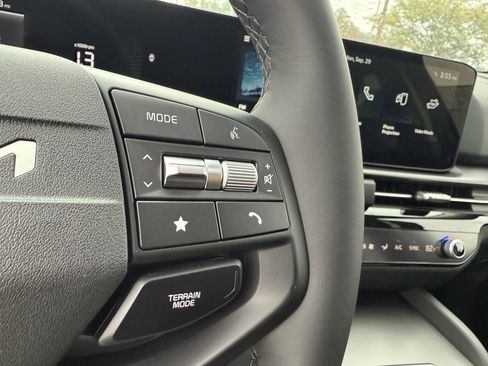 New 2026 Kia Sportage EX w/ EX Panoramic Sunroof Package image 22