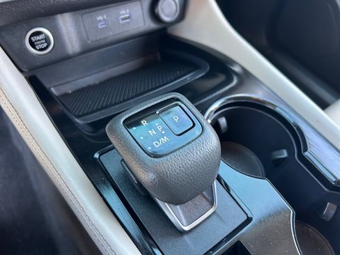 Used 2023 Nissan Rogue SL w/ SL Premium Package FWD image 15