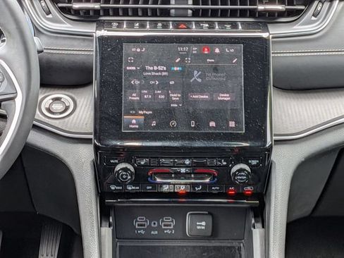 Certified 2023 Jeep Grand Cherokee Altitude AWD/4WD image 17