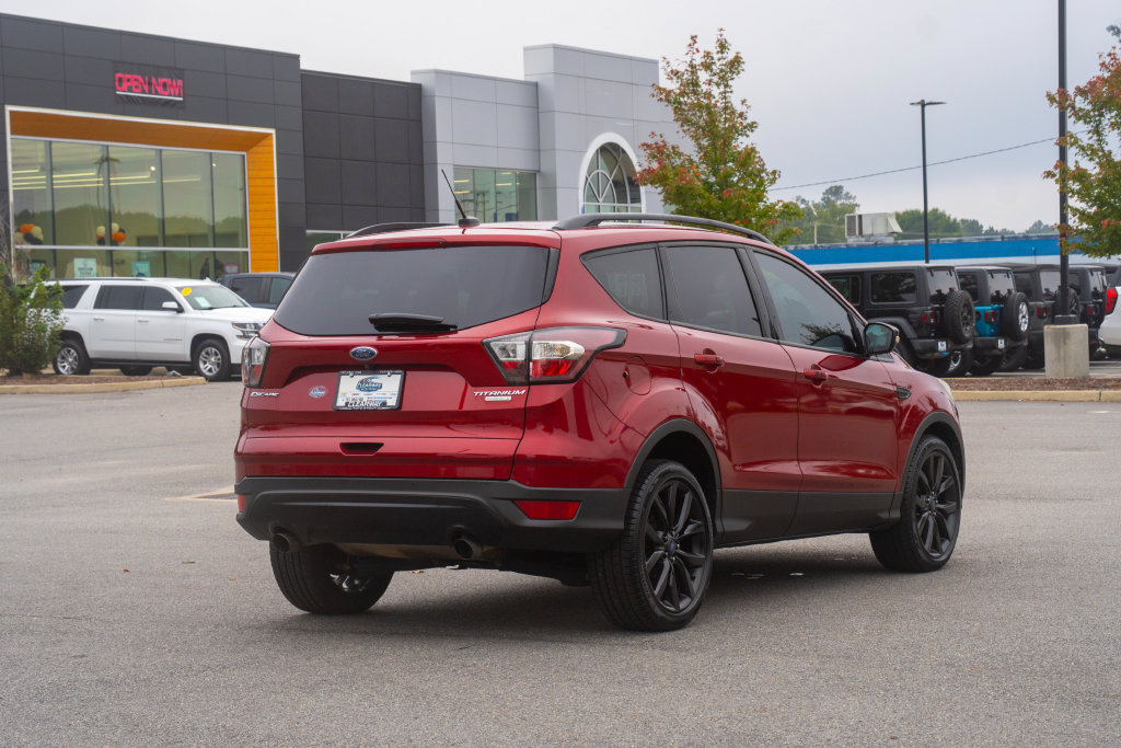 Used 2017 Ford Escape Titanium FWD image 7