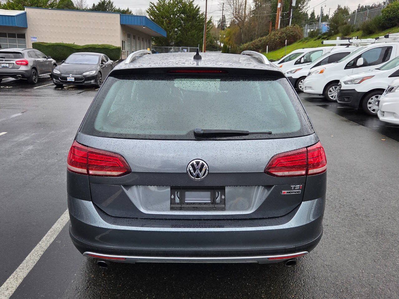 Used 2018 Volkswagen Golf Alltrack SE AWD/4WD image 6