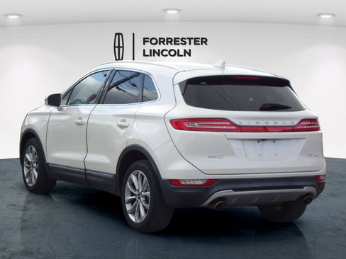 Used 2017 Lincoln MKC Select w/ Select Plus Package image 5