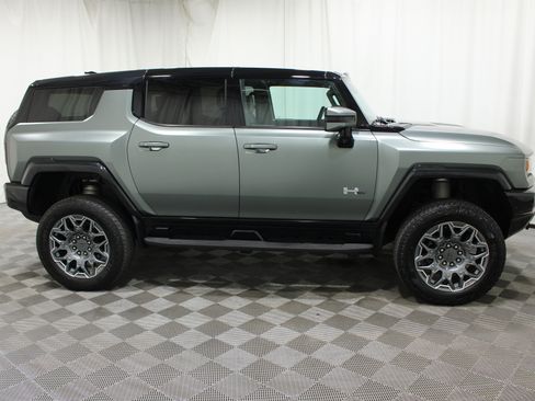 Used 2024 GMC Hummer EV 3X AWD/4WD image 29