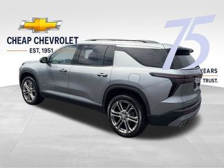 Used 2025 Chevrolet Traverse LT w/ Enhanced Driving Package AWD/4WD video 3