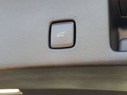 Certified 2023 Ford Escape Platinum w/ Premium Technology Package AWD/4WD image 11