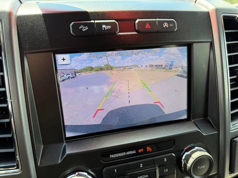 Used 2019 Ford F150 XLT w/ Equipment Group 302A Luxury AWD/4WD image 28