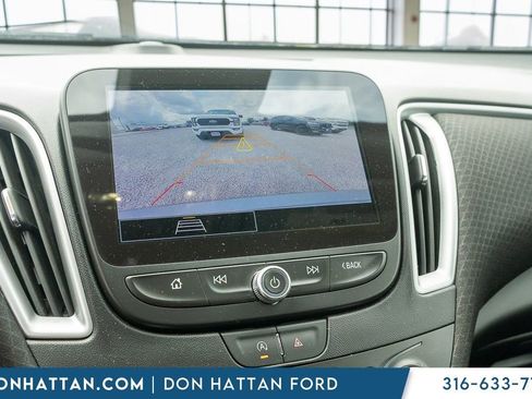 Used 2024 Chevrolet Malibu LT FWD image 10