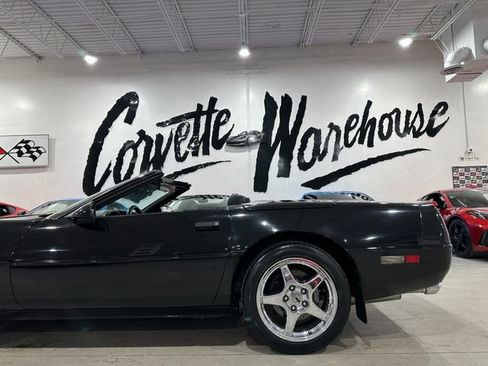 Used 1993 Chevrolet Corvette Convertible image 7