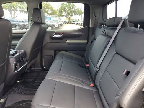 New 2026 GMC Sierra 1500 SLT w/ SLT Premium Plus Package AWD/4WD image 13