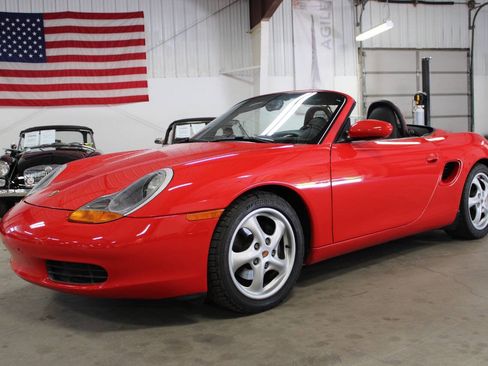 Used 1997 Porsche Boxster RWD image 27