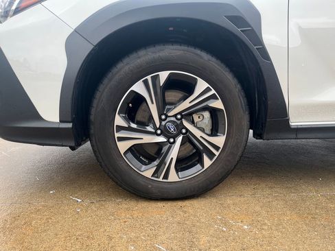 Used 2024 Subaru Crosstrek 2.0i Premium AWD/4WD image 27