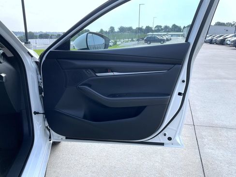 New 2026 MAZDA MAZDA3 2.5 S Sedan w/ Preferred Pkg FWD image 18