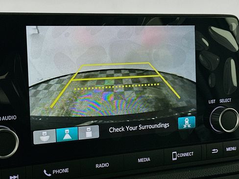 Used 2025 Honda CR-V Sport image 9