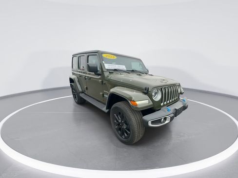 Used 2023 Jeep Wrangler Unlimited Sahara w/ Cold Weather Group image 2