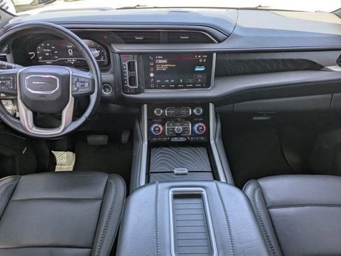 Used 2022 GMC Yukon Denali AWD/4WD image 14