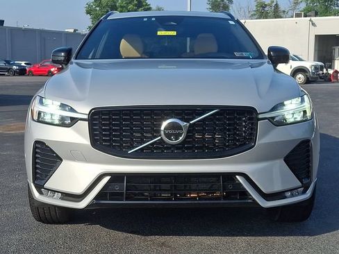Used 2024 Volvo XC60 B5 Ultimate AWD/4WD image 5