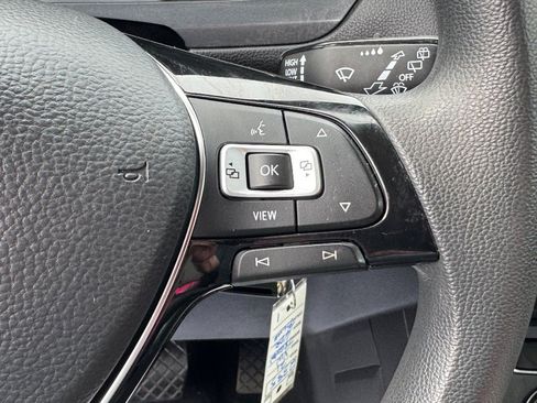 Used 2021 Volkswagen Tiguan S FWD image 23